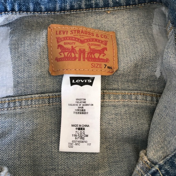 Kid’s Authentic Levi’s Denim Jacket - Picture 5 of 5